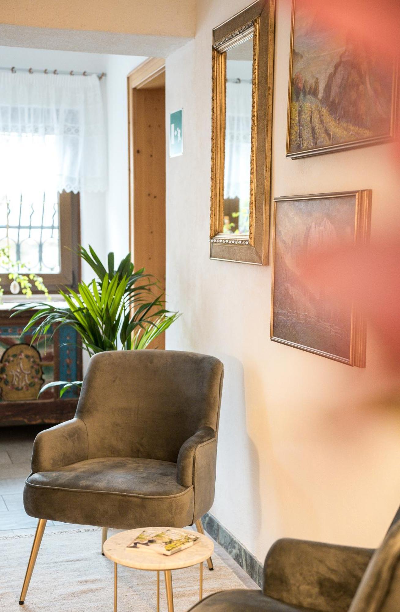 Garni Hotel Walburg Tirol Eksteriør bilde